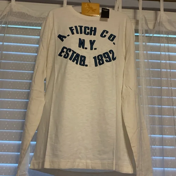 Vintage Abercrombie & Fitch Embroidered Logo Tee - Picture 4 of 13
